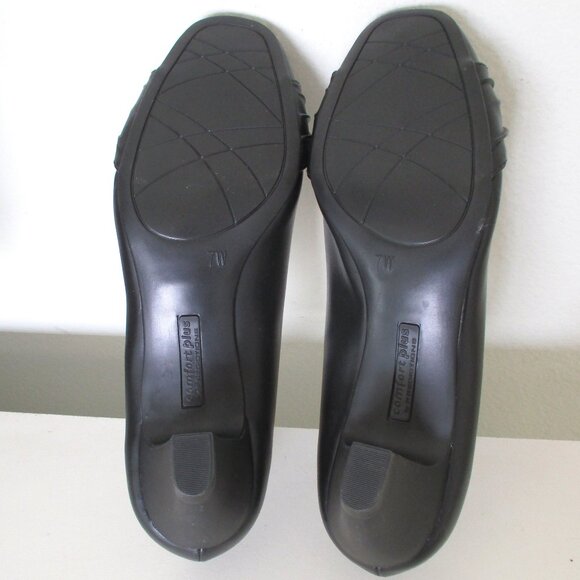Predictions comfort plus Womens Black Pump w/2" Heel NWOB - Size 7W - Picture 9 of 9